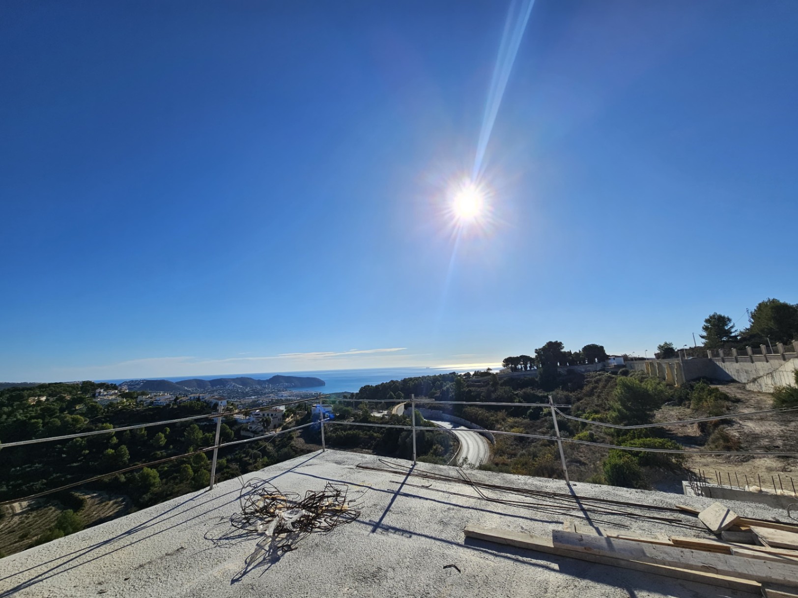 Ibiza-stijl villa met uitzicht op zee in Moraira