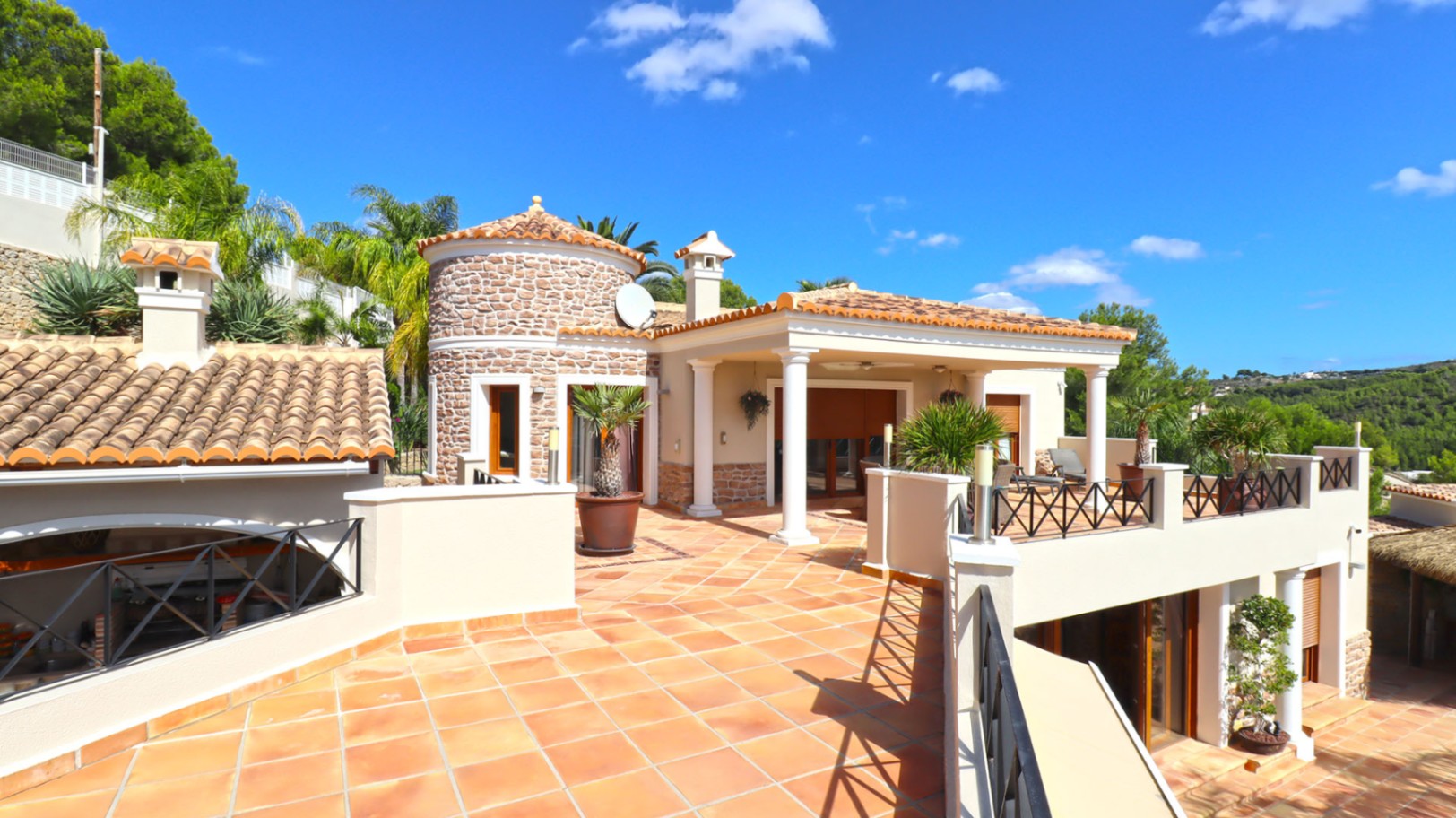 Mediterranean style luxury villa in Calpe