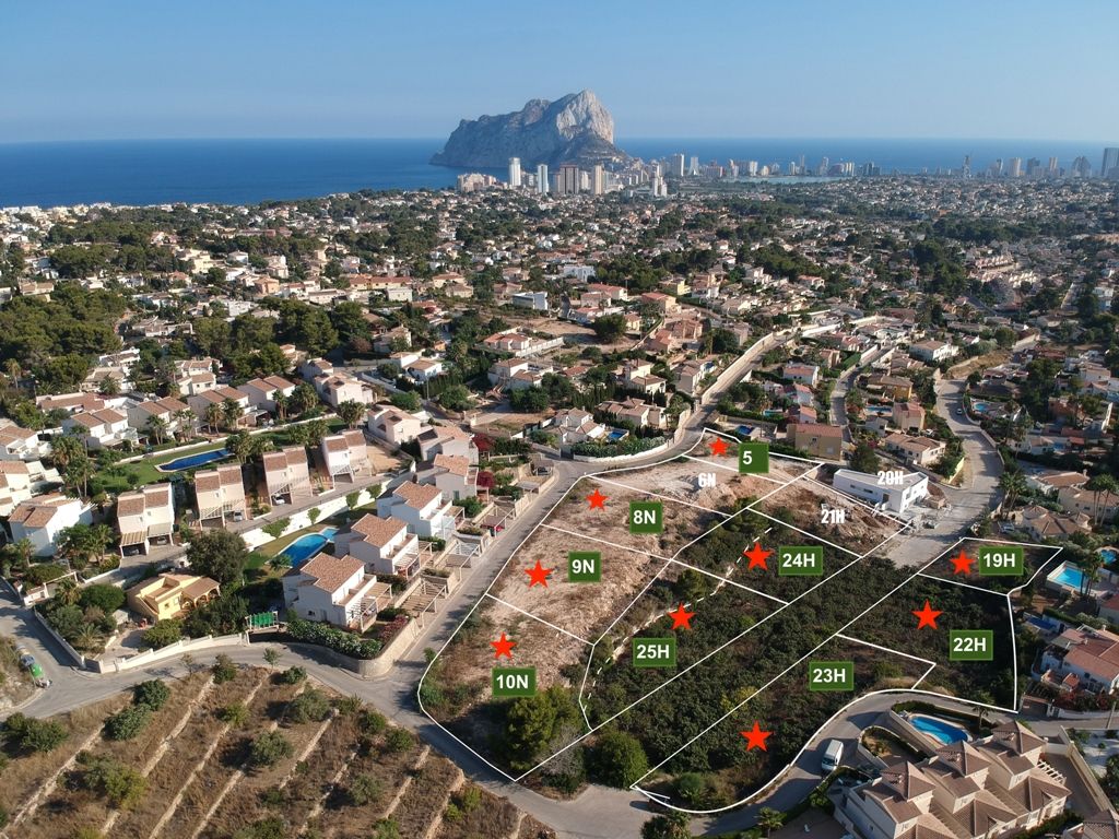 5 PLOTS FOR SALE WITH VIEWS OF THE PEÑON DE IFACH TOGETHER IN CALPE
