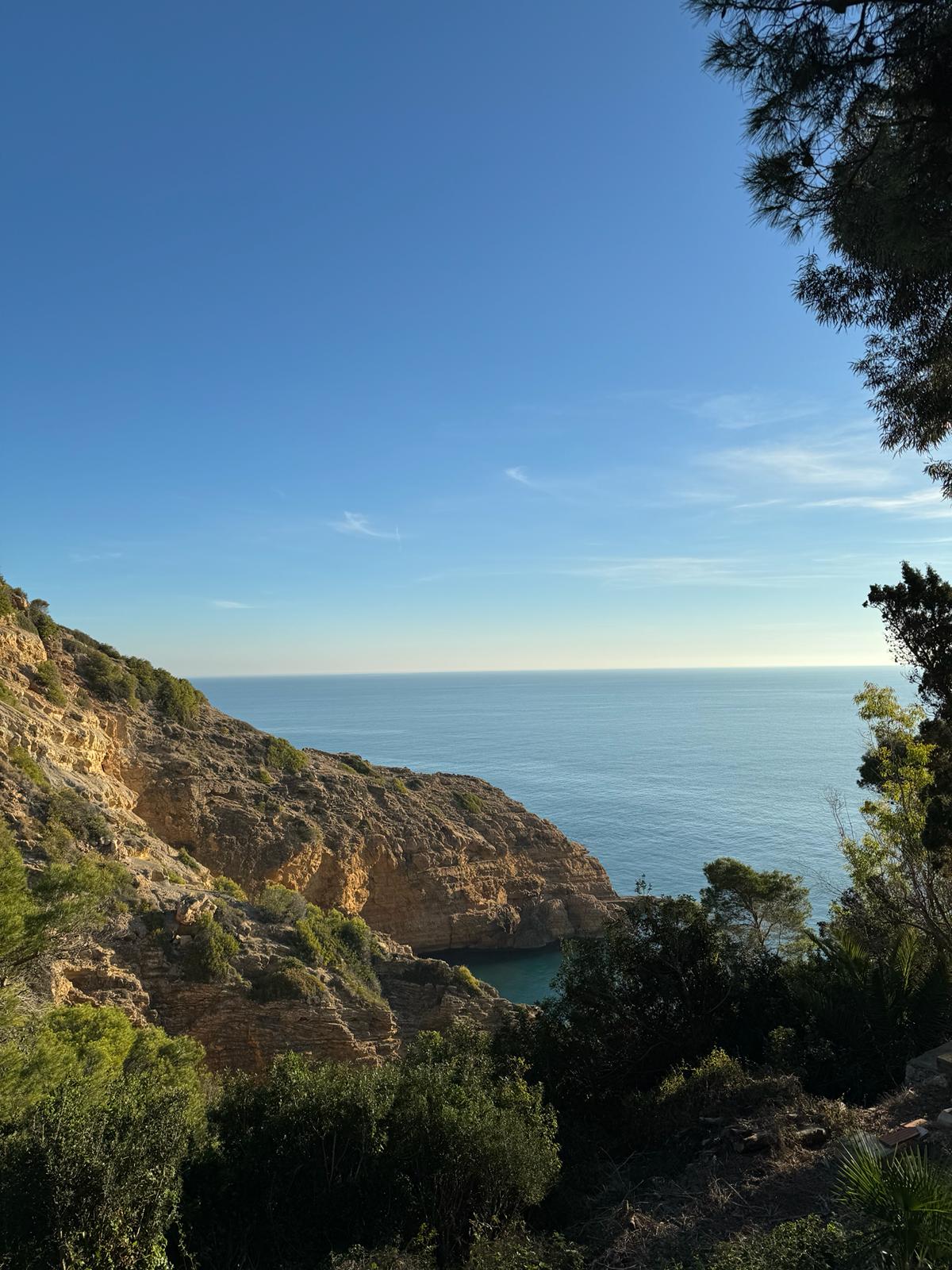 PLOT FOR SALE IN JAVEA ON THE SEAFRONT