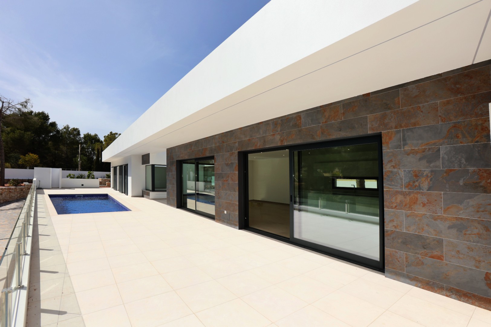 Discover this stunning recently completed modern villa in Benissa