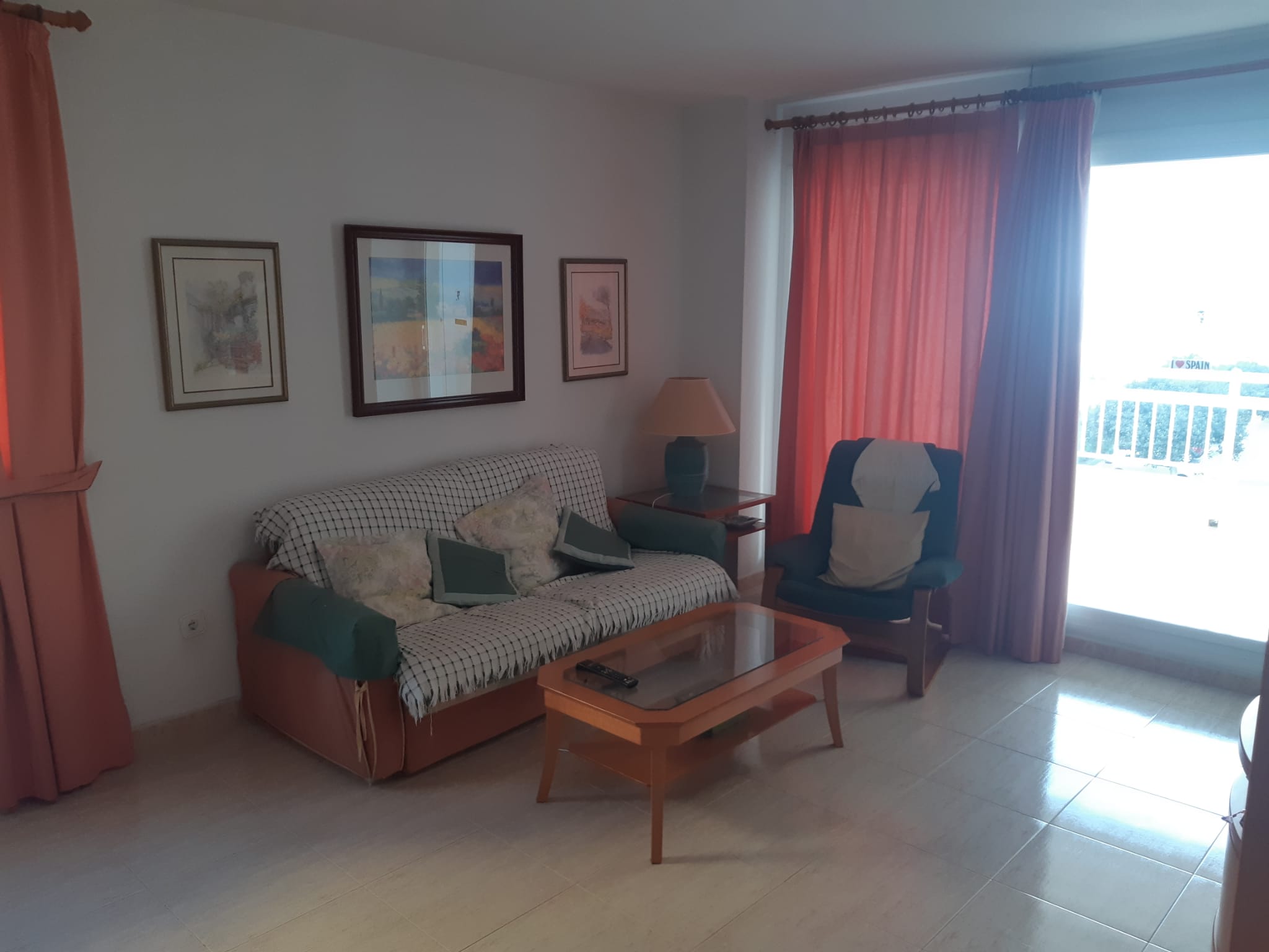 TWO-BEDROOM APARTMENT WITH SEA VIEWS IN CALPE