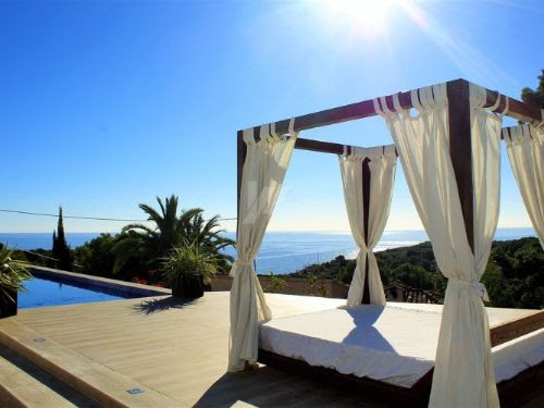 Villa en la costa de Benissa con vistas espectaculares al mar