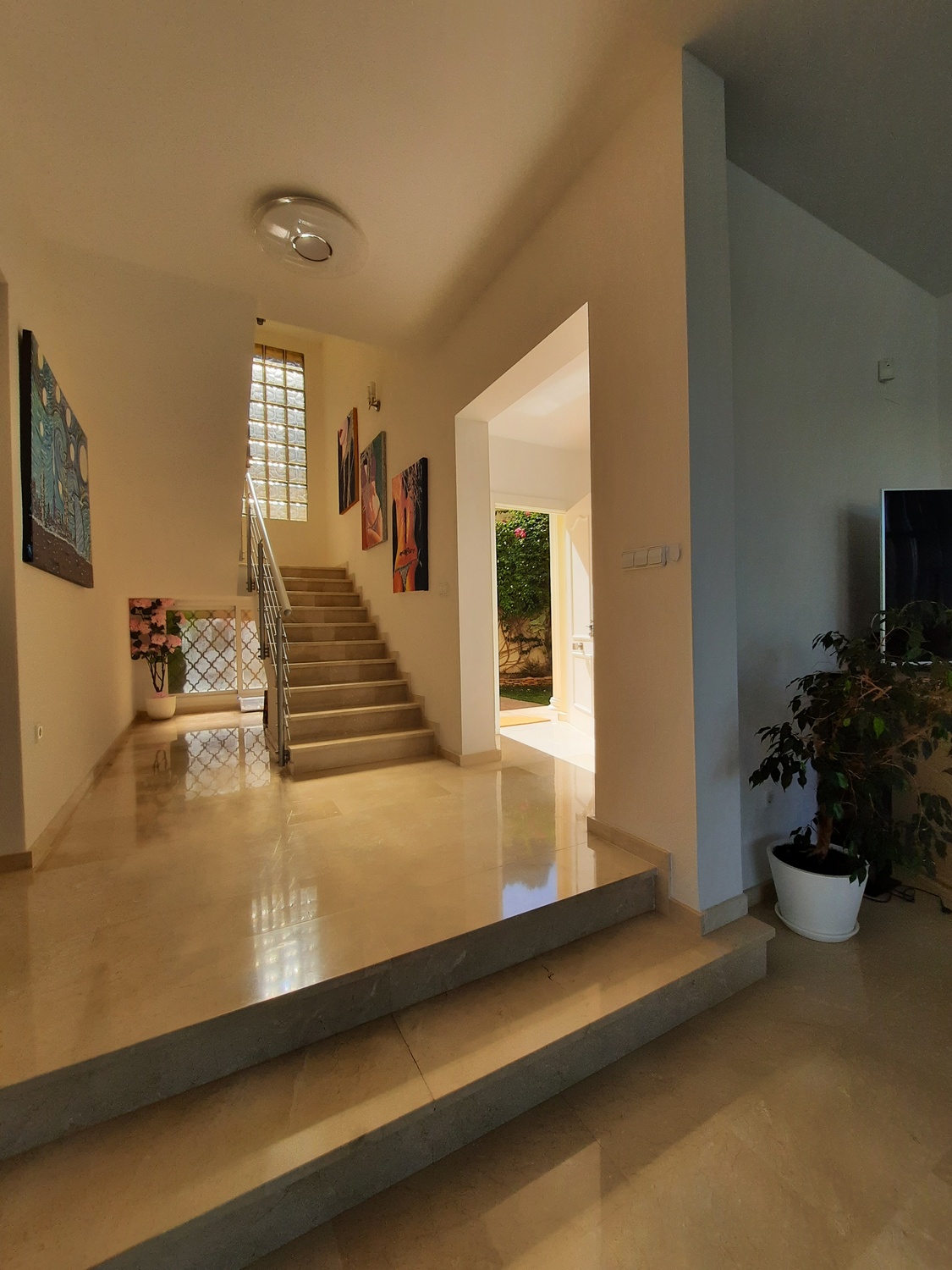 Villa de estilo mediterránea y con vistas panorámicas en Altea