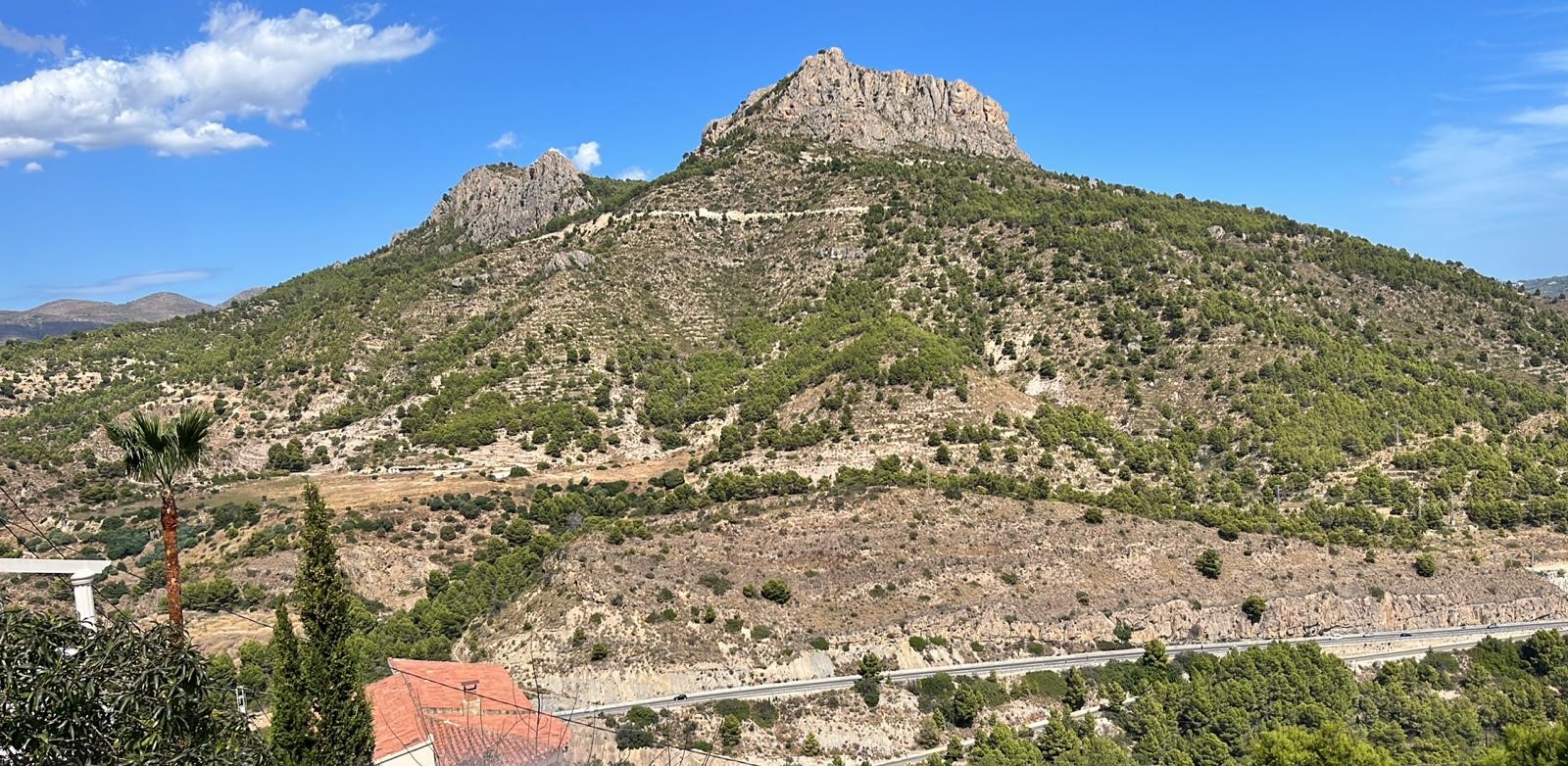 Plot with panoramic views in Calpe