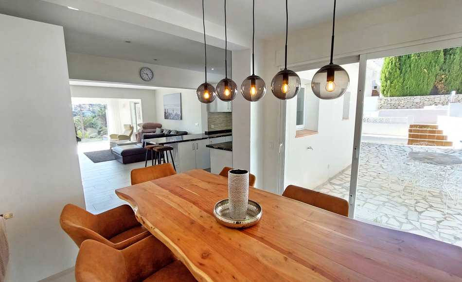 Villa recién renovada en venta en Benissa costa