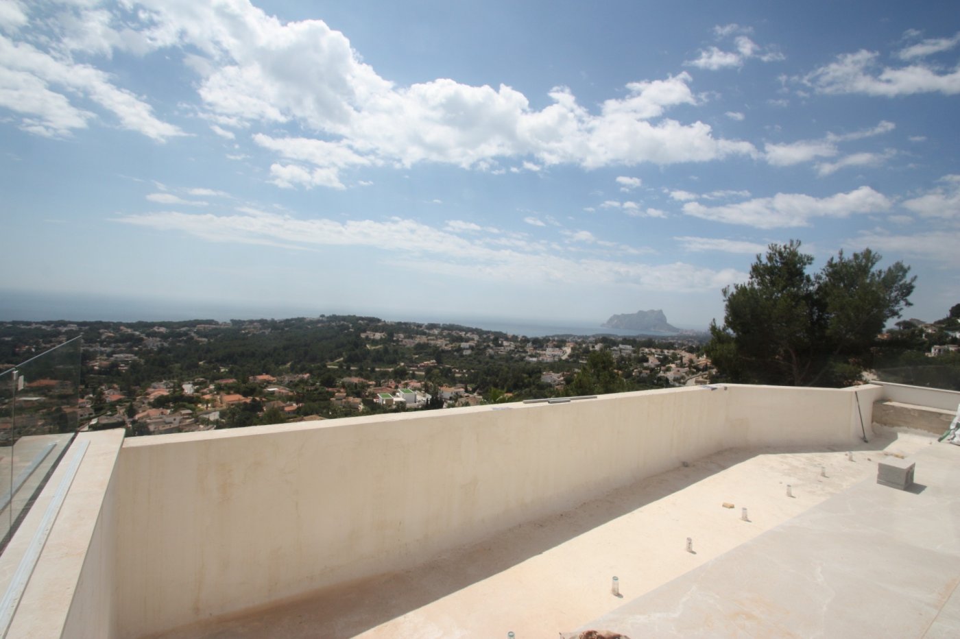 Luxury villa on the coast of Moraira with sea views